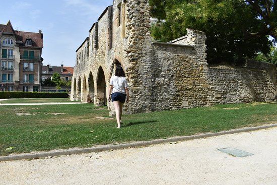 Square Des Cordeliers